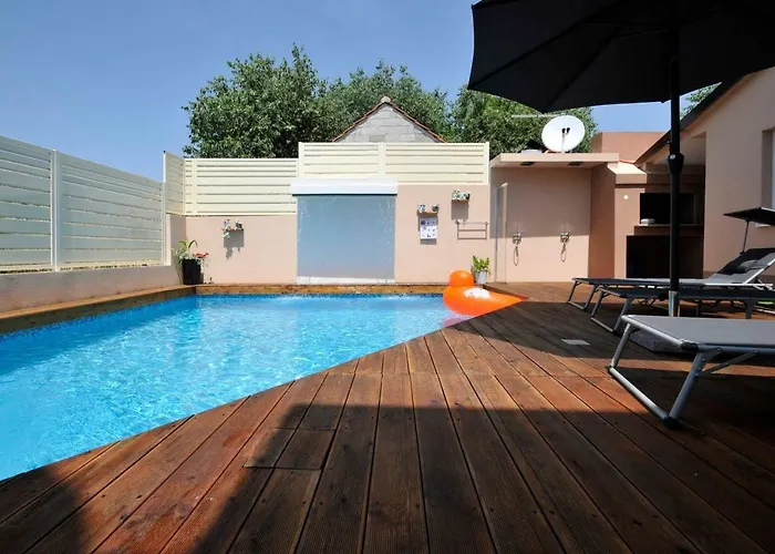 Appartement Nikola 3 *