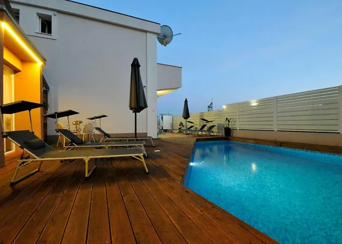 Nikola 3 Apartament *