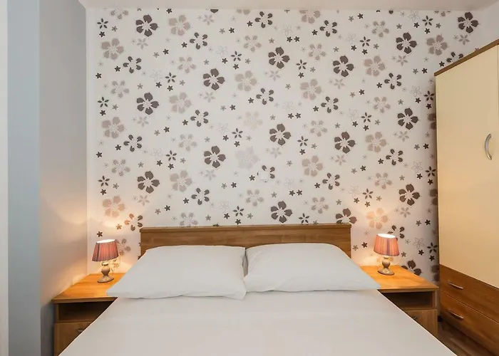 Nikola 3 Apartament *